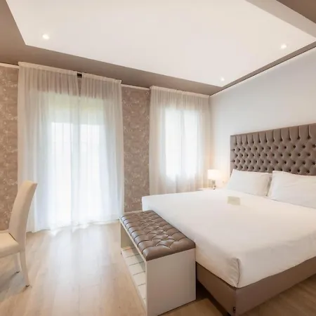 Park Pineta 4*